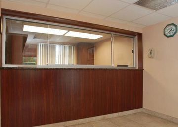 Days Inn & Suites By Wyndham Indianapolis Airport East Εξωτερικό φωτογραφία